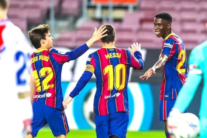 Barca vs Indonesia - Pertandingan Seru Antara Raksasa Sepak Bola dan Tim Nasional