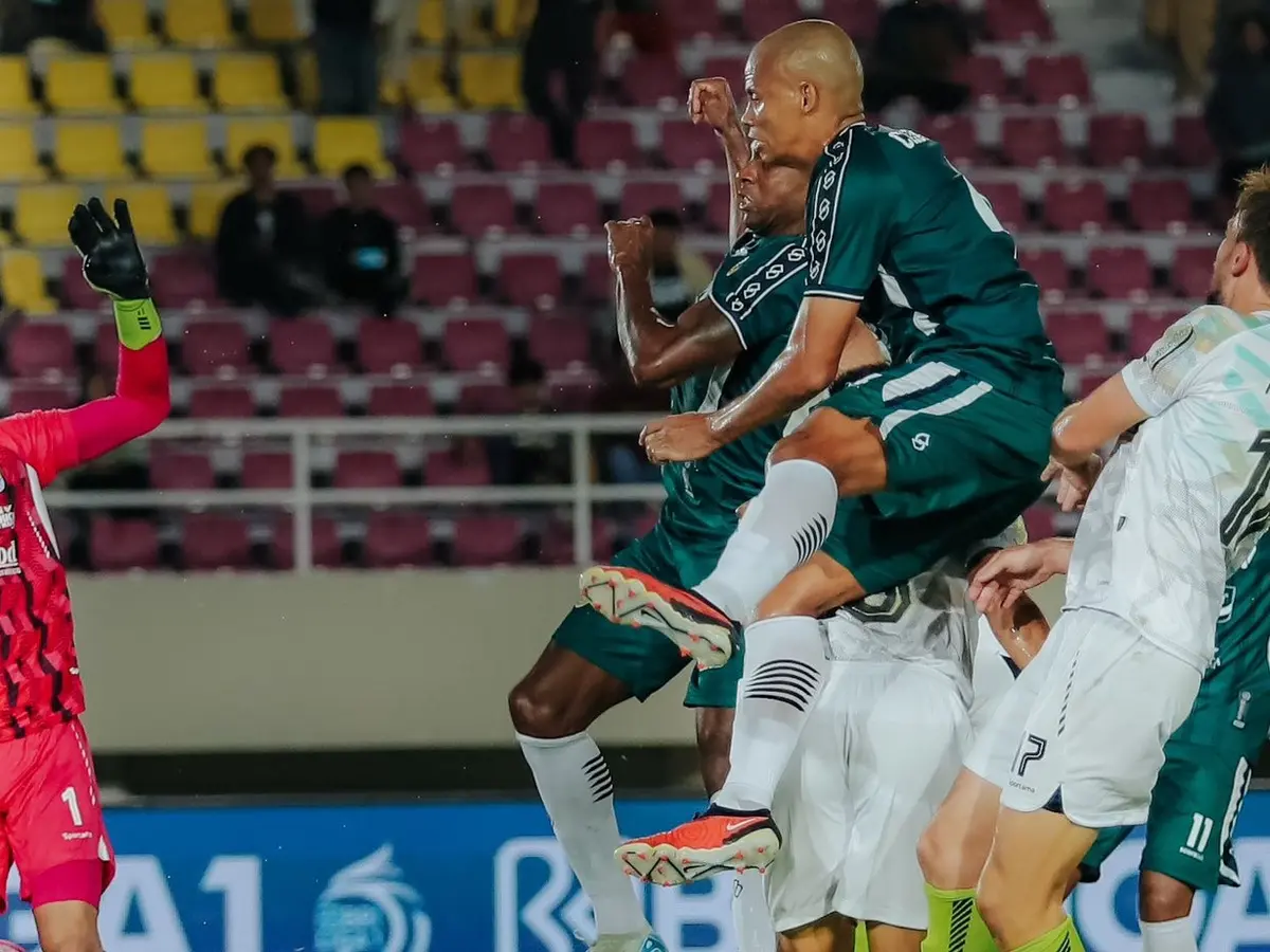 Linimasa PSS Sleman vs Persebaya - Rivalitas Abadi di Sepak Bola Indonesia