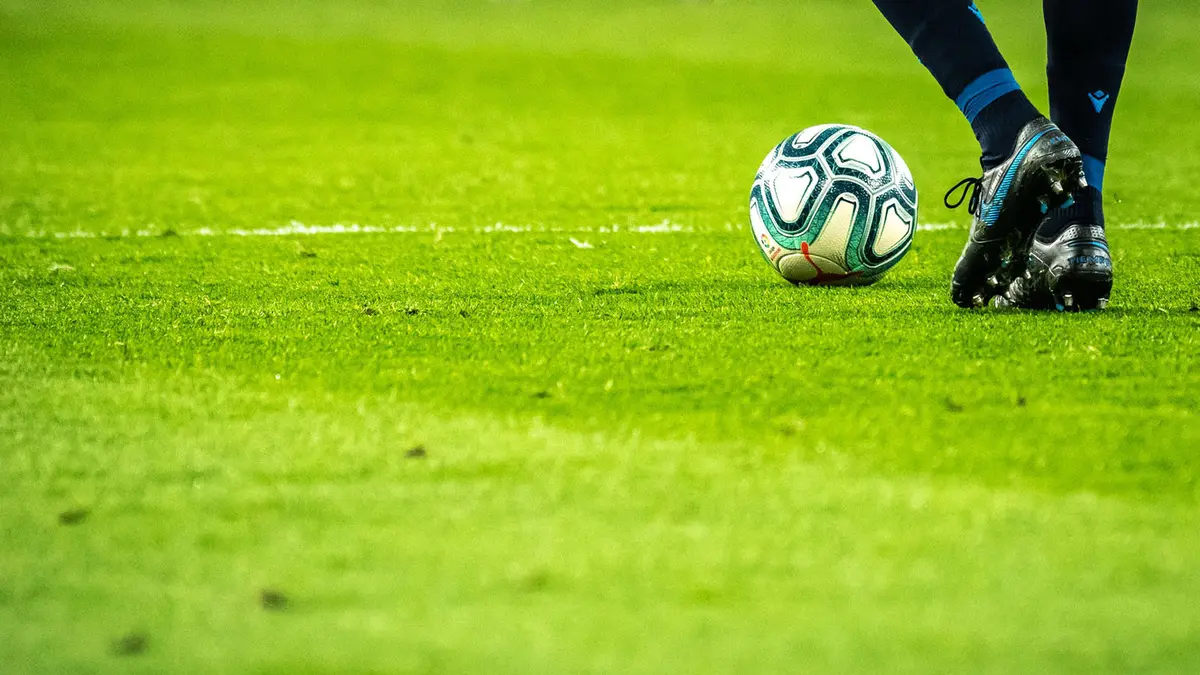 Sejarah Sepak Bola - Menelusuri Awal Mula Sepak Bola Ditemukan Pada Tahun